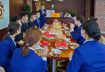 正大福林舉辦6月員工生日會